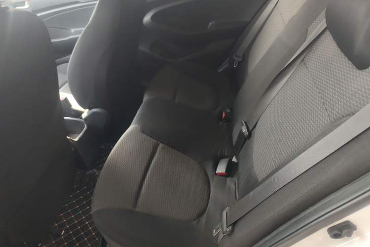 Used Hyundai Verna (older generation) 2020 1.4L Manual GL Refreshed Edition Left Rear Seat
