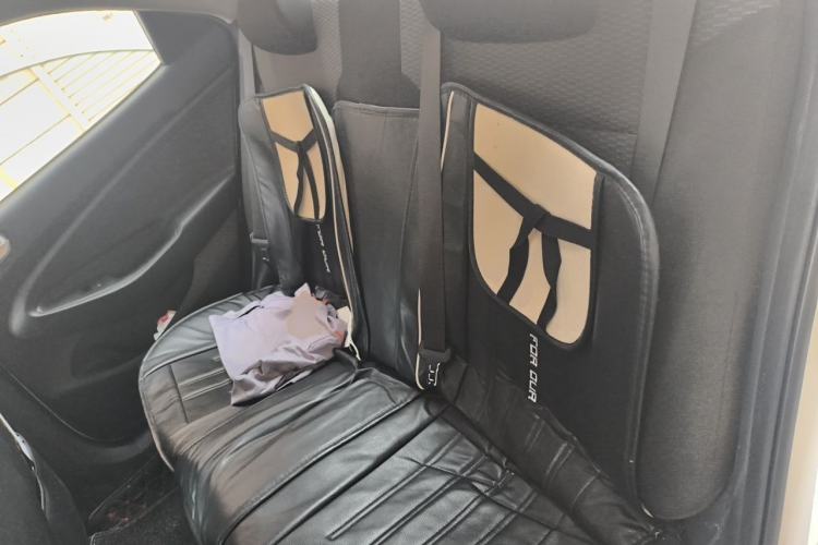Used Hyundai Verna (older generation) 2020 1.4L Automatic GLS Enjoyment Edition Left Rear Seat