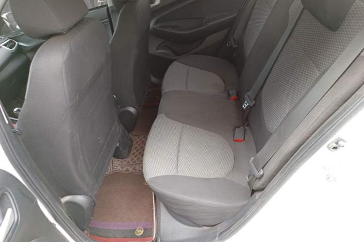 Used Hyundai Verna (older generation) 2020 1.4L Manual GL Refreshed Edition Left Rear Seat