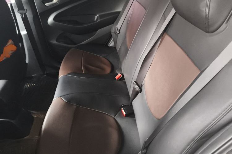 Used Hyundai Verna (older generation) 2020 1.4L Manual GL Refreshed Edition Left Rear Seat