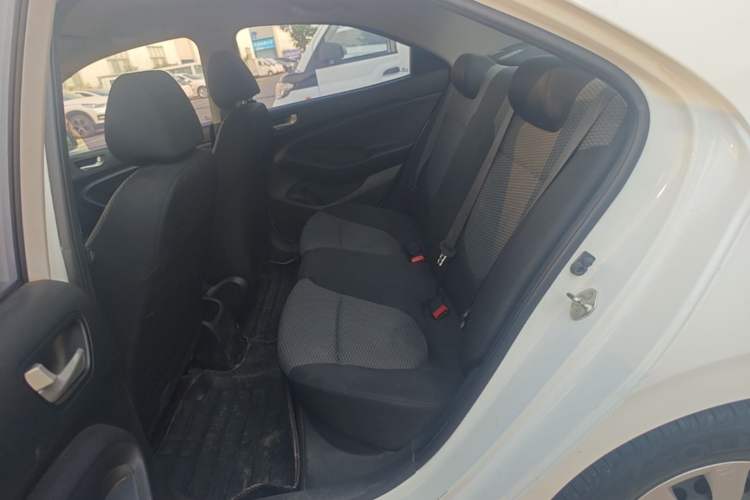 Used Hyundai Verna (older generation) 2020 1.4L Manual GL Refreshed Edition Left Rear Seat