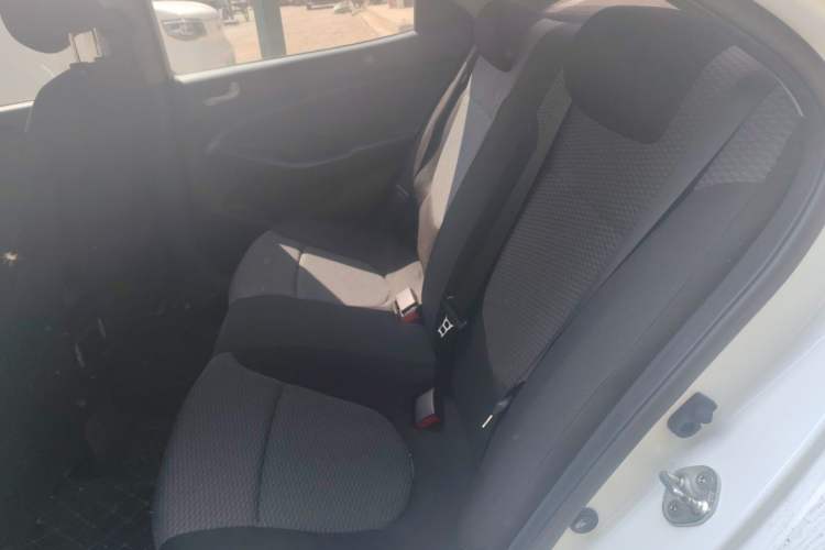 Used Hyundai Verna (older generation) 2020 1.4L Manual GL Refreshed Edition Left Rear Seat