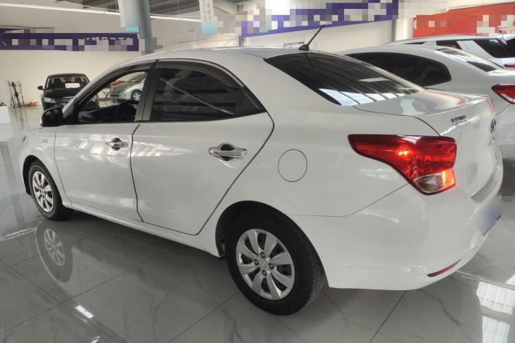 Used Hyundai Verna (older generation) 2020 1.4L Manual GL Refreshed Edition Left Side