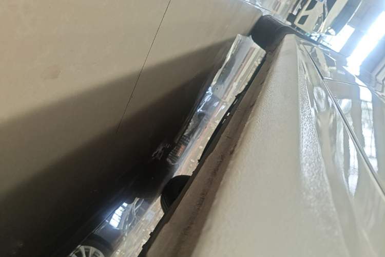 Used Hyundai Verna (older generation) 2020 1.4L Manual GL Refreshed Edition Left Side Sill