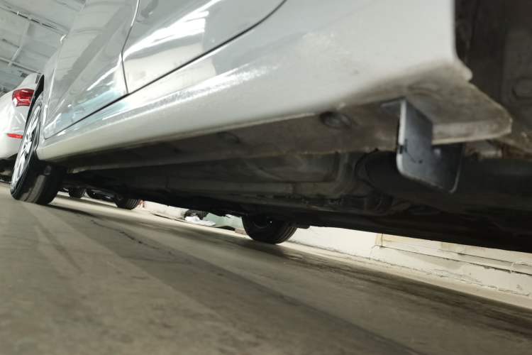 Used Hyundai Verna (older generation) 2020 1.4L Manual GL Refreshed Edition Left Side Sill