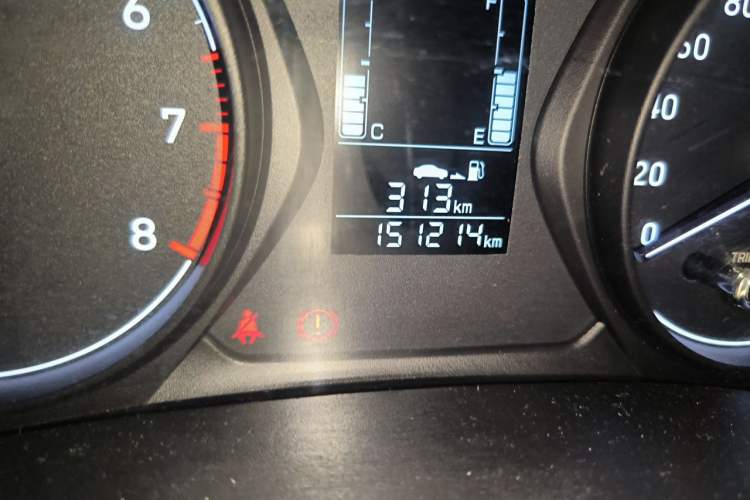 Used Hyundai Verna (older generation) 2020 1.4L Manual GL Refreshed Edition Odometer Close Up
