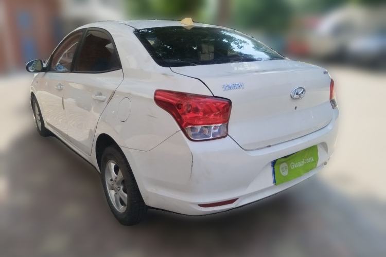 Used Hyundai Verna (older generation) 2020 1.4L Manual GL Refreshed Edition Rear Left 45 Deg