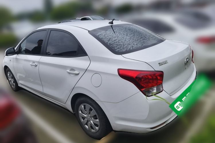 Used Hyundai Verna (older generation) 2020 1.4L Manual GL Refreshed Edition Rear Left 45 Deg