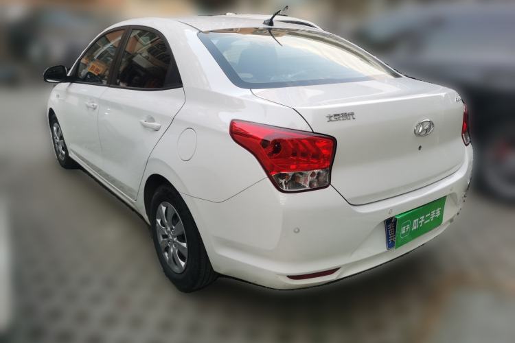 Used Hyundai Verna (older generation) 2020 1.4L Manual GL Refreshed Edition Rear Left 45 Deg