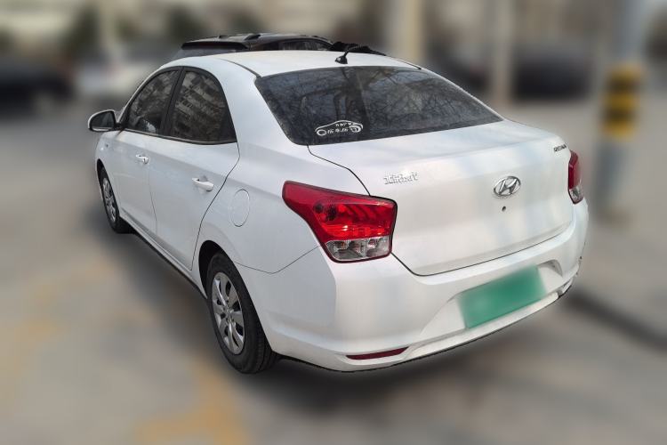 Used Hyundai Verna (older generation) 2020 1.4L Manual GL Refreshed Edition Rear Left 45 Deg