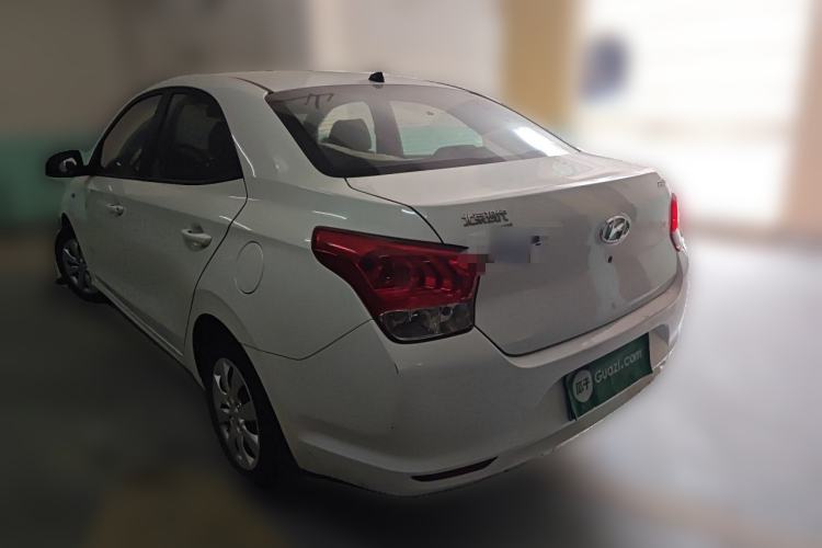 Used Hyundai Verna (older generation) 2020 1.4L Manual GL Refreshed Edition Rear Left 45 Deg