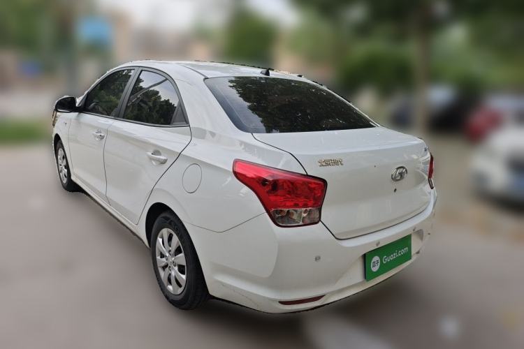 Used Hyundai Verna (older generation) 2020 1.4L Manual GL Refreshed Edition Rear Left 45 Deg