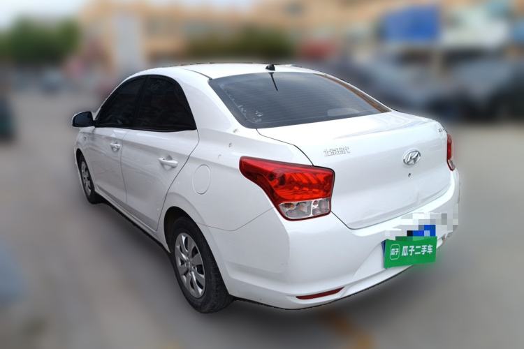 Used Hyundai Verna (older generation) 2020 1.4L Manual GL Refreshed Edition Rear Left 45 Deg
