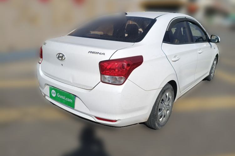 Used Hyundai Verna (older generation) 2020 1.4L Manual GL Refreshed Edition Rear Right 45 Deg