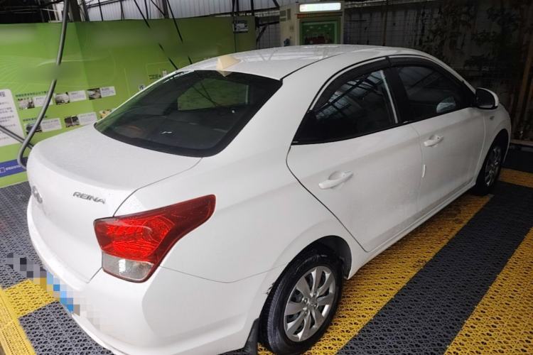 Used Hyundai Verna (older generation) 2020 1.4L Manual GL Refreshed Edition Rear Right 45 Deg