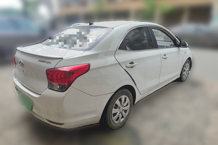 Used Hyundai Verna (older generation) 2020 1.4L Manual GL Refreshed Edition Rear Right 45 Deg