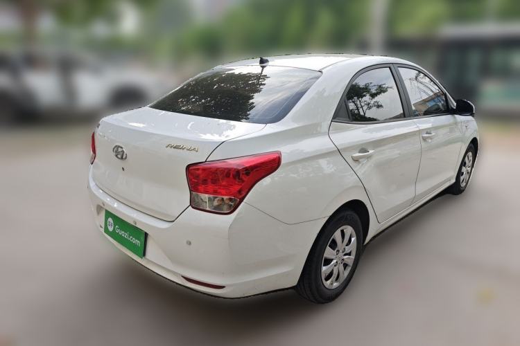 Used Hyundai Verna (older generation) 2020 1.4L Manual GL Refreshed Edition Rear Right 45 Deg