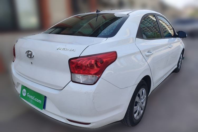 Used Hyundai Verna (older generation) 2020 1.4L Manual GL Refreshed Edition Rear Right 45 Deg