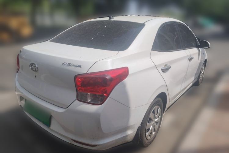 Used Hyundai Verna (older generation) 2020 1.4L Manual GL Refreshed Edition Rear Right 45 Deg