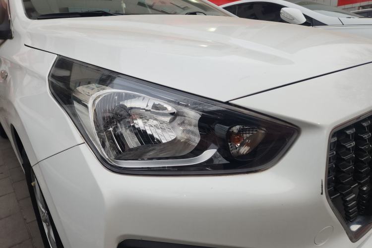 Used Hyundai Verna (older generation) 2020 1.4L Automatic GLS Enjoyment Edition Right Front Headlight