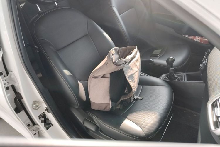 Used Hyundai Verna (older generation) 2020 1.4L Manual GL Refreshed Edition Right Front Seat