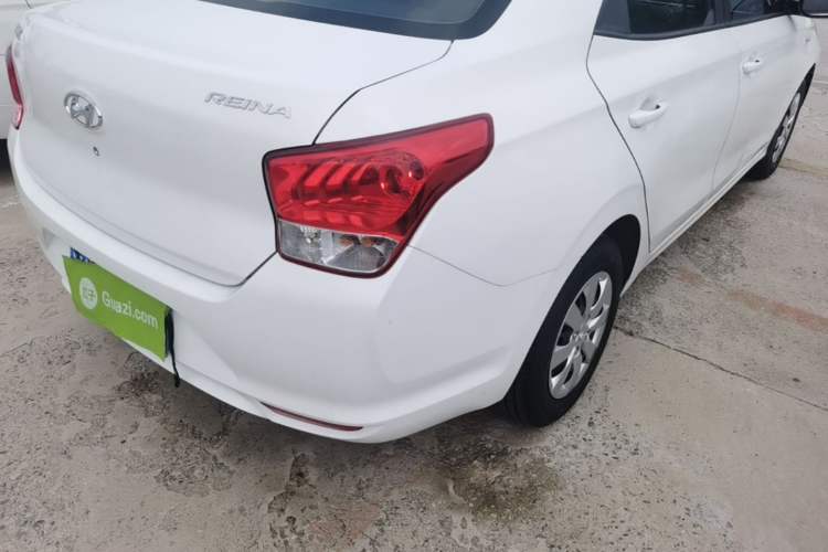 Used Hyundai Verna (older generation) 2020 1.4L Manual GL Refreshed Edition Right Rear Taillight