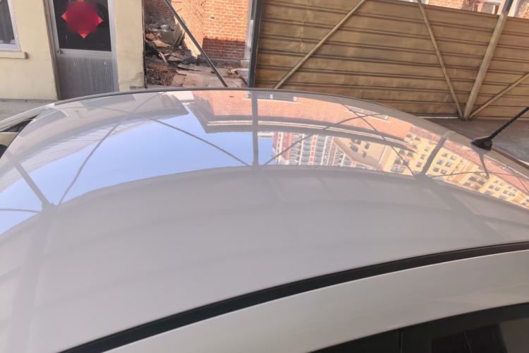 Used Hyundai Verna (older generation) 2020 1.4L Manual GL Refreshed Edition Roof