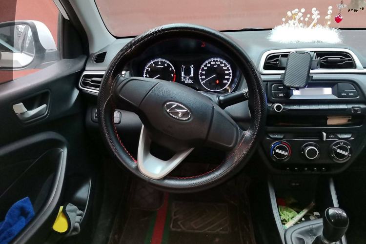 Used Hyundai Verna (older generation) 2020 1.4L Manual GL Refreshed Edition Steering Wheel