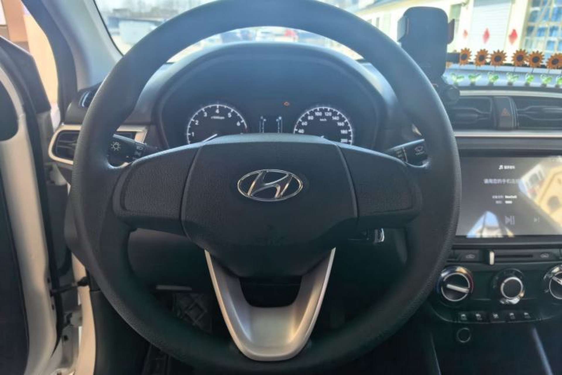 Used Hyundai Verna (older generation) 2020 1.4L Manual GL Refreshed Edition Steering Wheel