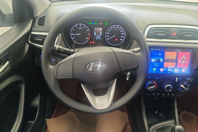 Used Hyundai Verna (older generation) 2020 1.4L Manual GL Refreshed Edition Steering Wheel