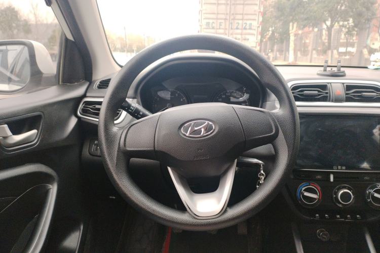 Used Hyundai Verna (older generation) 2020 1.4L Manual GL Refreshed Edition Steering Wheel