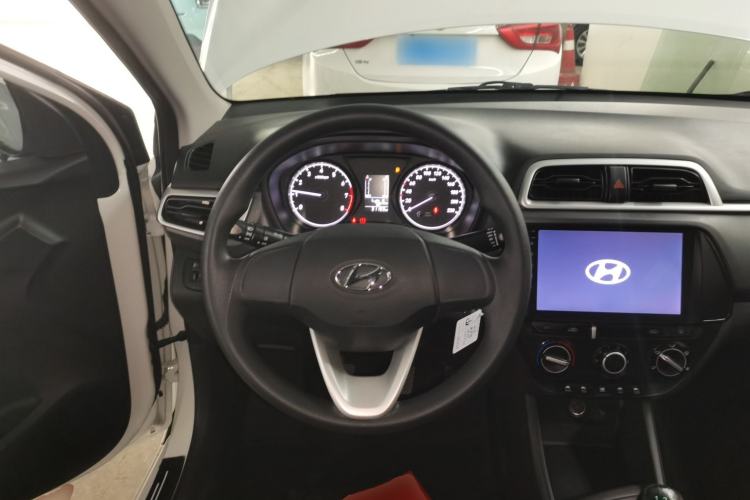 Used Hyundai Verna (older generation) 2020 1.4L Manual GL Refreshed Edition Steering Wheel