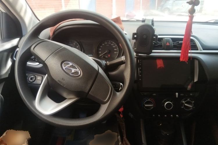 Used Hyundai Verna (older generation) 2020 1.4L Manual GL Refreshed Edition Steering Wheel