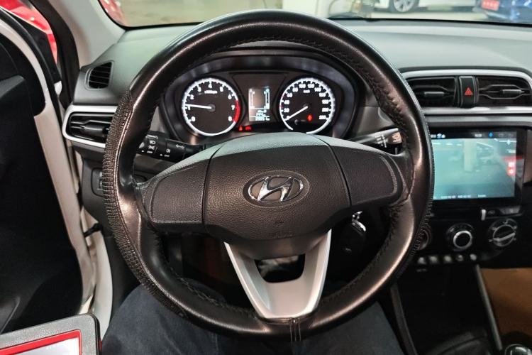 Used Hyundai Verna (older generation) 2020 1.4L Manual GL Refreshed Edition Steering Wheel
