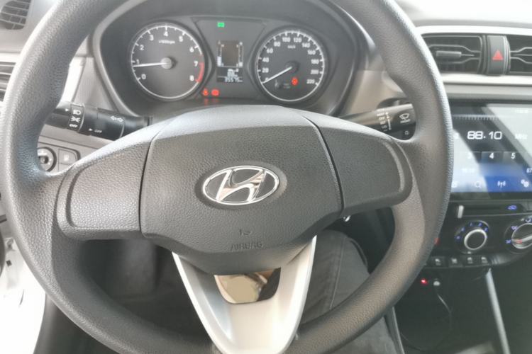 Used Hyundai Verna (older generation) 2020 1.4L Manual GL Refreshed Edition Steering Wheel