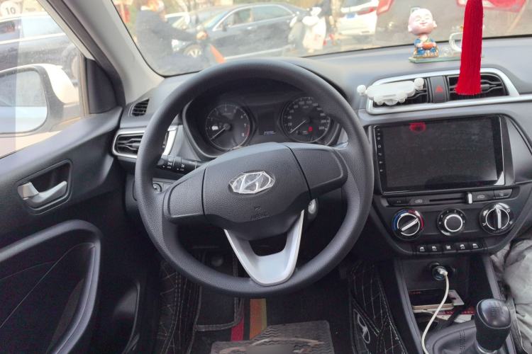 Used Hyundai Verna (older generation) 2020 1.4L Manual GL Refreshed Edition Steering Wheel