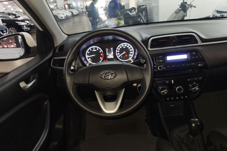 Used Hyundai Verna (older generation) 2020 1.4L Manual GL Refreshed Edition Steering Wheel