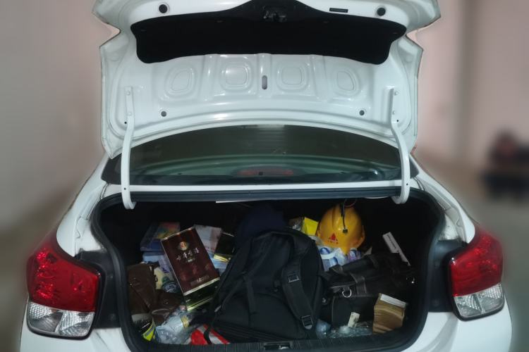 Used Hyundai Verna (older generation) 2020 1.4L Manual GL Refreshed Edition Trunk