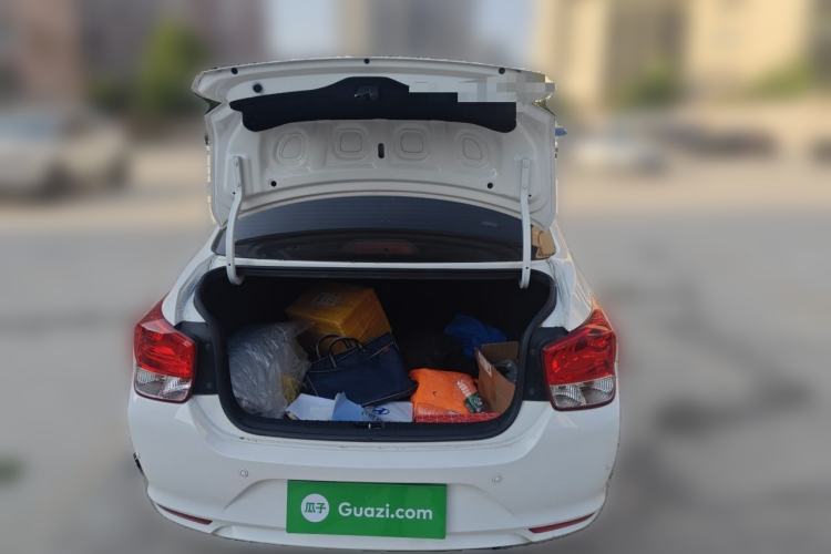 Used Hyundai Verna (older generation) 2020 1.4L Manual GL Refreshed Edition Trunk