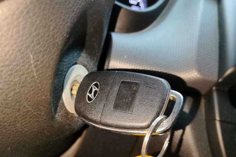 Used Hyundai Verna (older generation) 2020 1.4L Manual GL Refreshed Edition Vehicle Key