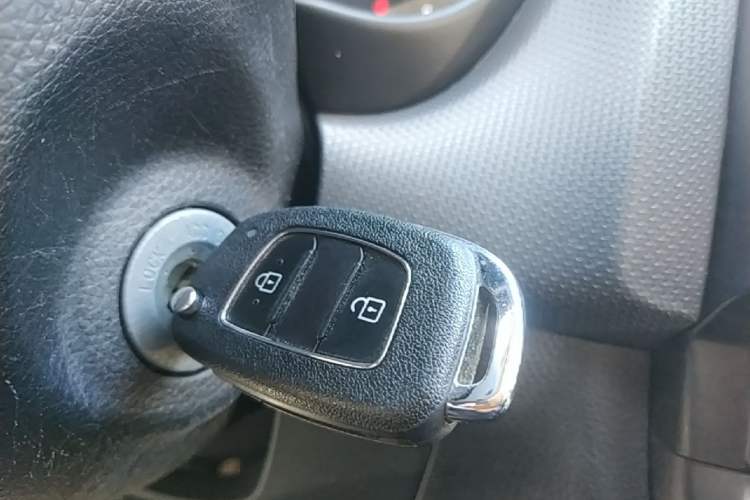 Used Hyundai Verna (older generation) 2020 1.4L Manual GL Refreshed Edition Vehicle Key
