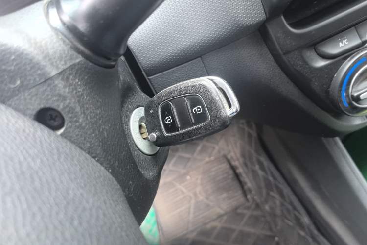 Used Hyundai Verna (older generation) 2020 1.4L Manual GL Refreshed Edition Vehicle Key