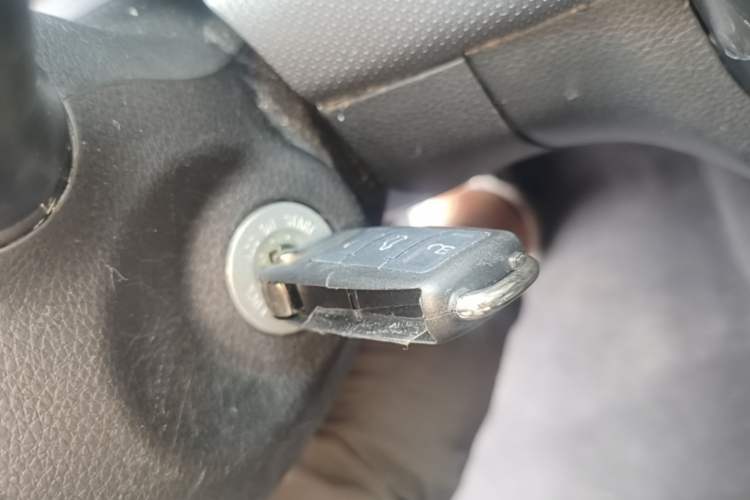 Used Hyundai Verna (older generation) 2020 1.4L Manual GL Refreshed Edition Vehicle Key