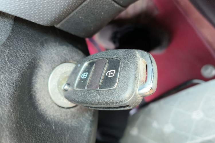 Used Hyundai Verna (older generation) 2020 1.4L Manual GL Refreshed Edition Vehicle Key