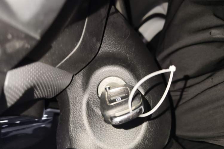 Used Hyundai Verna (older generation) 2020 1.4L Manual GL Refreshed Edition Vehicle Key