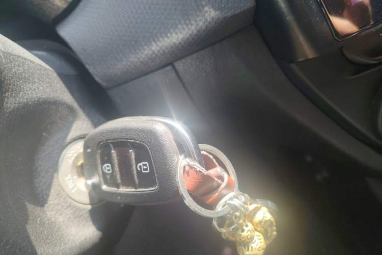 Used Hyundai Verna (older generation) 2020 1.4L Manual GL Refreshed Edition Vehicle Key