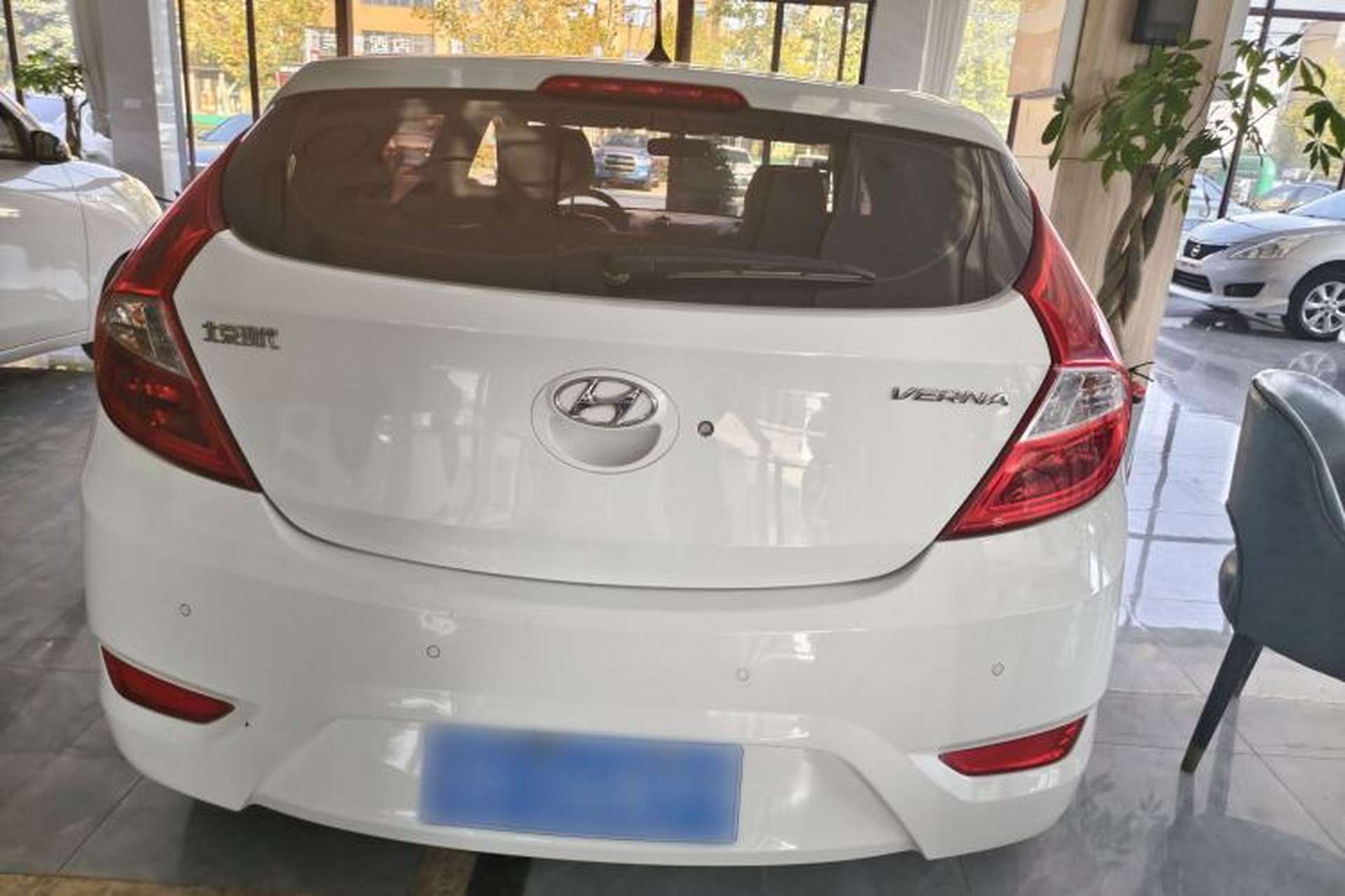 Used Hyundai Verna Ray 2014 1.4L Automatic GLX Exterior 4