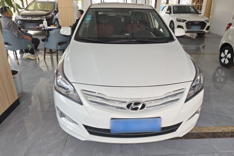 Used Hyundai Verna Ray 2014 1.4L Automatic GLX Front