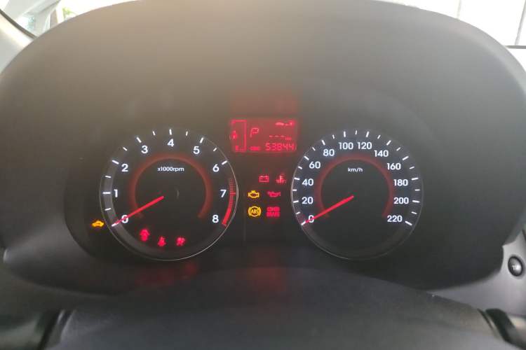 Used Hyundai Verna Ray 2014 1.4L Automatic GLX Instrument Cluster