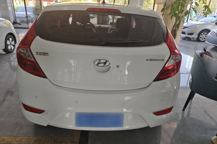 Used Hyundai Verna Ray 2014 1.4L Automatic GLX Rear